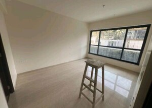 Room in 4 BHK Apartment at Kalpataru Magnus, Bandra East – for Sale