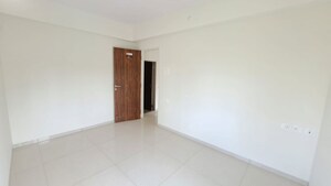 Room in 2 BHK Apartment at Gala One Panchpakhadi, Thane West – for Rent