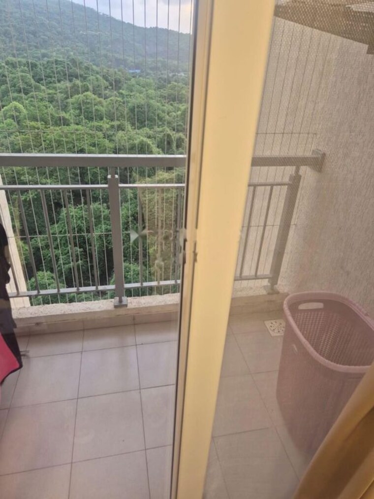 Balcony, godrej-emerald-vista 2 Bedroom 1500 Sq.Ft. Apartment In Ghodbunder Road Thane 10629248