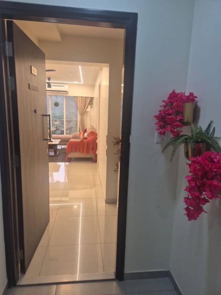 Bathroom, godrej-emerald-vista 2 Bedroom 1500 Sq.Ft. Apartment In Ghodbunder Road Thane 10629248