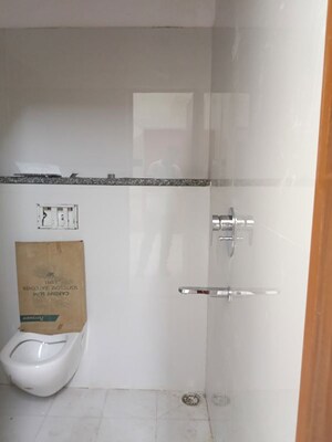 Bathroom in 2 BHK Independent House at Gomti Nagar – for Rent