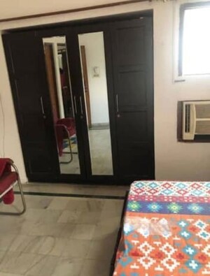 Furnished Amenities in 3 BHK Apartment at Raj Apartments Butler Colony, Butler Colony – for Rent