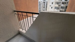 Room in 2 BHK Apartment at Raj Apartment Ghaziabad, Raj Nagar – for Sale