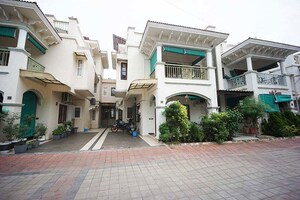 4 BHK Independent House For Sale in Motera