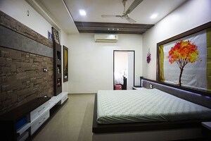 Bedroom in 4 BHK Independent House at Motera – for Sale
