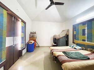 Bedroom in 4 BHK Independent House at Motera – for Sale