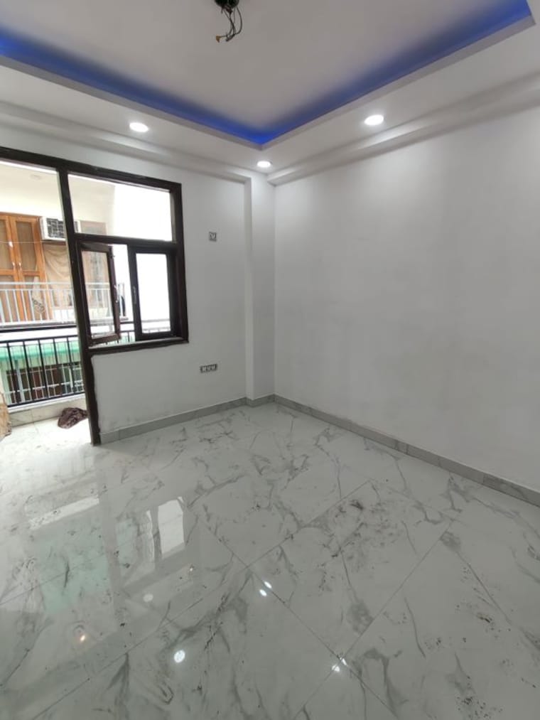 Room, freedom fighters enclave 1 Bedroom 650 Sq.Ft. Apartment In Freedom Fighters Enclave Delhi 10629319