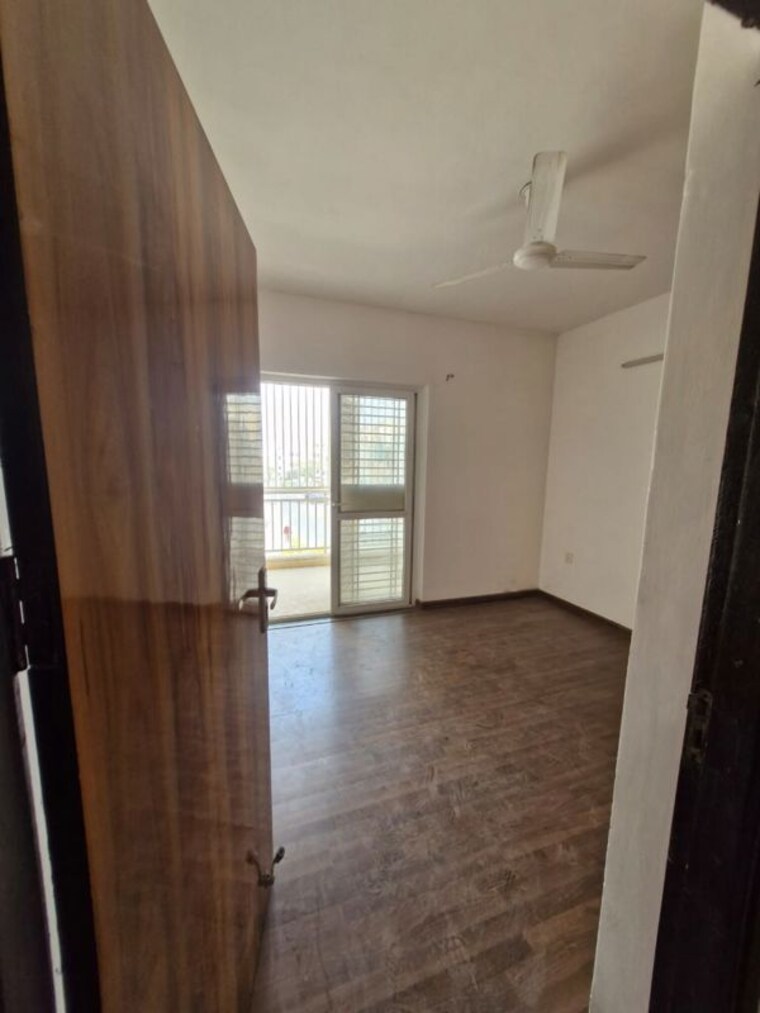 Bathroom, bptp-park-elite-floors 3 Bedroom 250 Sq.Ft. Builder Floor In Sector 85 Faridabad 10629302