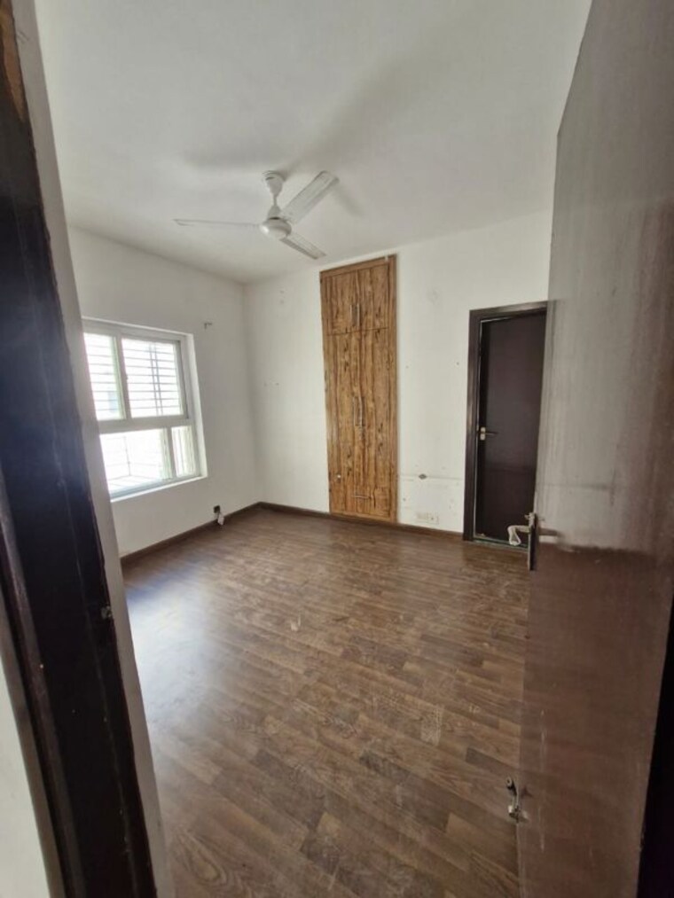 Room, bptp-park-elite-floors 3 Bedroom 250 Sq.Ft. Builder Floor In Sector 85 Faridabad 10629302