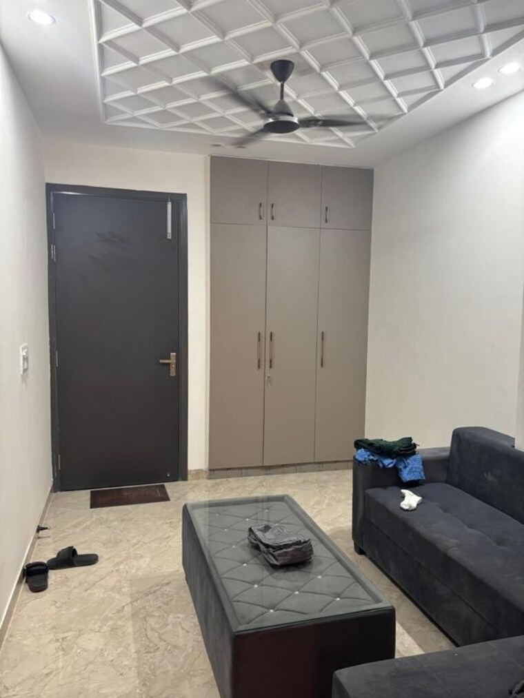 Bedroom, sector 43 1 Bedroom 600 Sq.Ft. Builder Floor In Sector 43 Gurgaon 10629340