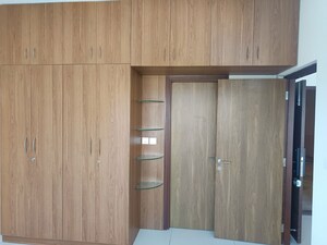 Furnished Amenities in 2 BHK Apartment at The Prestige City, Sarjapur Road – for Rent