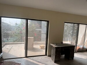 Room in 3 BHK Apartment at Dorabjee Classic, Koregaon Park – for Sale