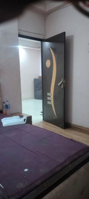 Bathroom in 1 BHK Builder Floor at South Delhi – for Rent