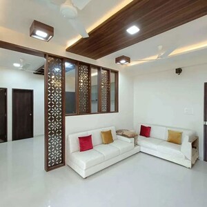2 BHK Apartment For Sale in G Platinum, Bhayli