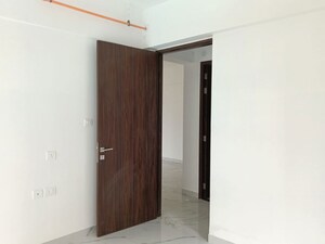 Room in 2 BHK Apartment at Raymond Ten X Habitat, Pokhran Road No Two – for Rent