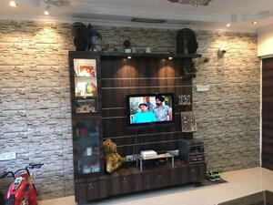 Furnished Amenities in 2 BHK Apartment at Highland Park, Mulund West – for Sale