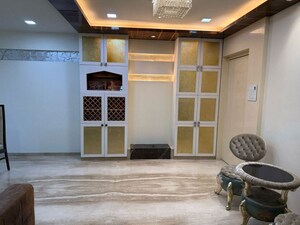 Parking in 3 BHK Apartment at West View CHS, Thane West – for Rent
