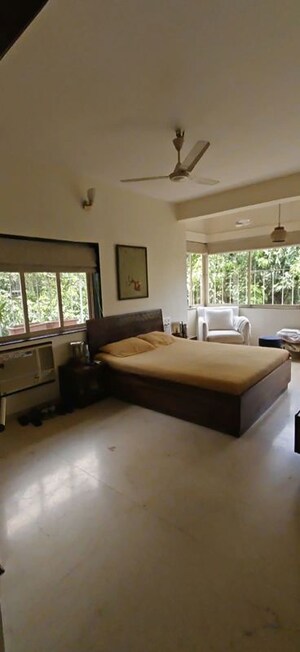 2 BHK Apartment For Rent in Bandra West