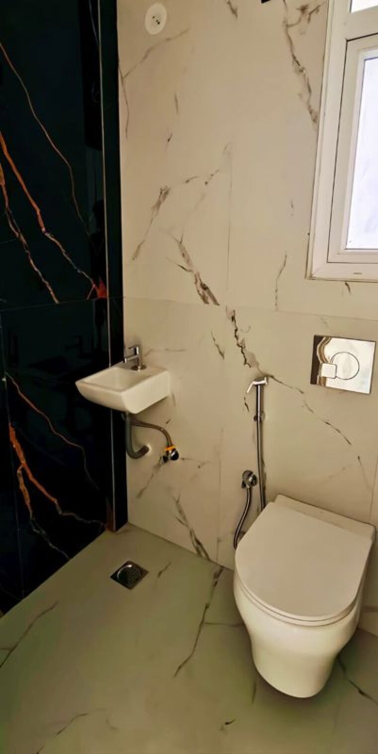 Washroom, ruparel-sky-green 2 Bedroom 580 Sq.Ft. Apartment In Kandivali West Mumbai 10629557