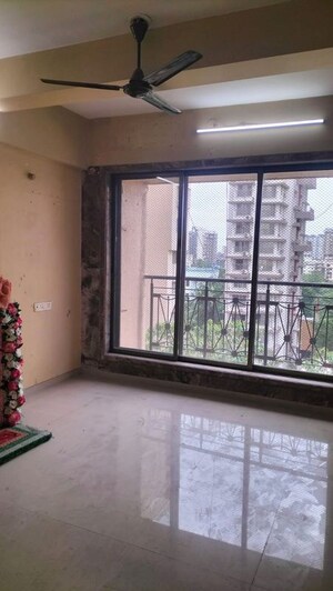 Bedroom in 3 BHK Apartment at Chembur – for Rent