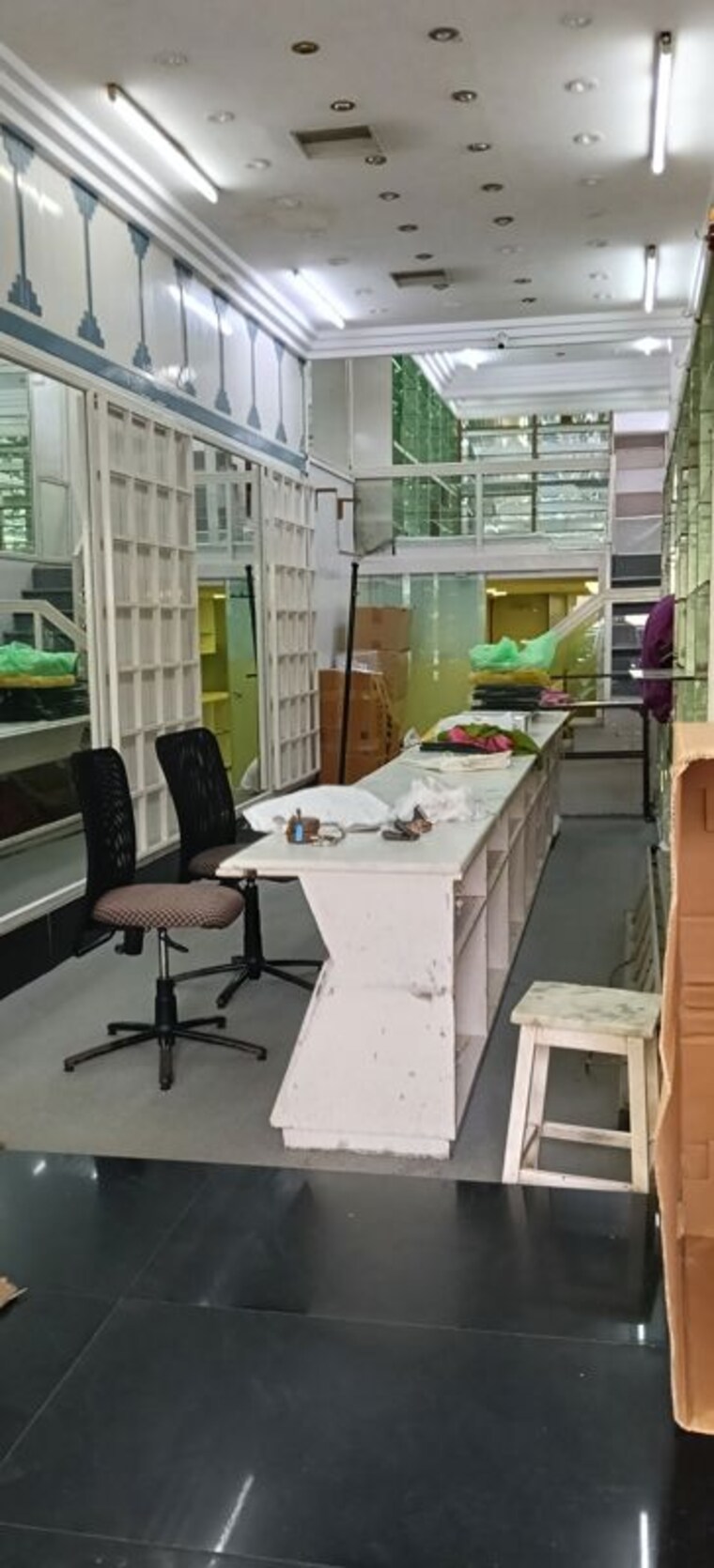 Team Area, marine drive Commercial Showroom 850 Sq.Ft. In Marine Drive Mumbai 10629645
