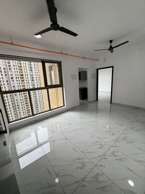 Room in 1 BHK Apartment at Raymond Ten X Habitat, Pokhran Road No Two – for Rent
