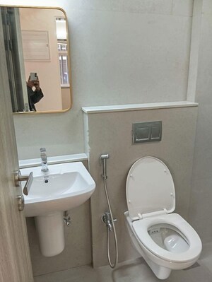 Bathroom in 1.5 BHK Apartment at Rustomjee Cleon, Bandra East – for Rent