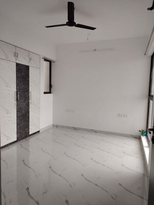 Room in 1 BHK Apartment at Raymond Ten X Habitat, Pokhran Road No Two – for Rent