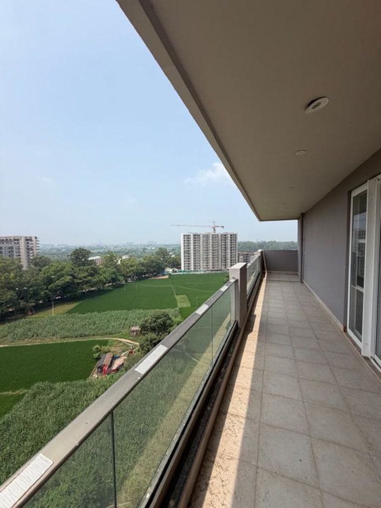 Balcony, high ground 4 Bedroom 2750 Sq.Ft. Apartment In High Ground Zirakpur 10629504