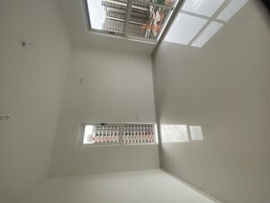 Furnished Amenities in 2.5 BHK Apartment at Lodha Codename Premier, Dombivli East – for Rent