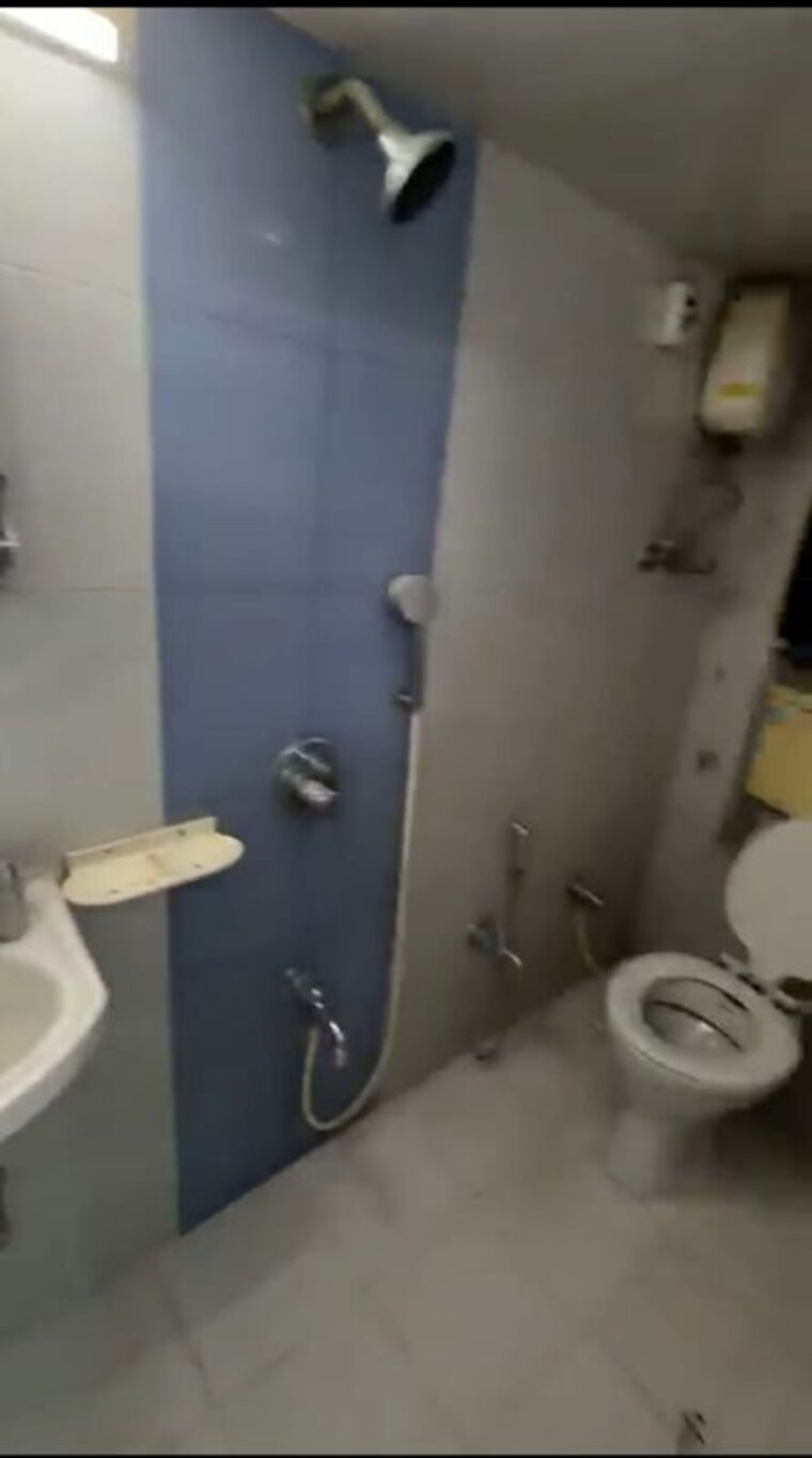 Bathroom, jain-shivam-chs 2 Bedroom 800 Sq.Ft. Apartment In Ghatkopar West Mumbai 10629724