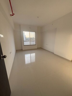 Room in 3 BHK Apartment at Gada Anutham, Hadapsar – for Sale