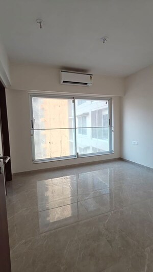 Room in 3 BHK Apartment at LnT Elixir Reserve, Powai – for Rent