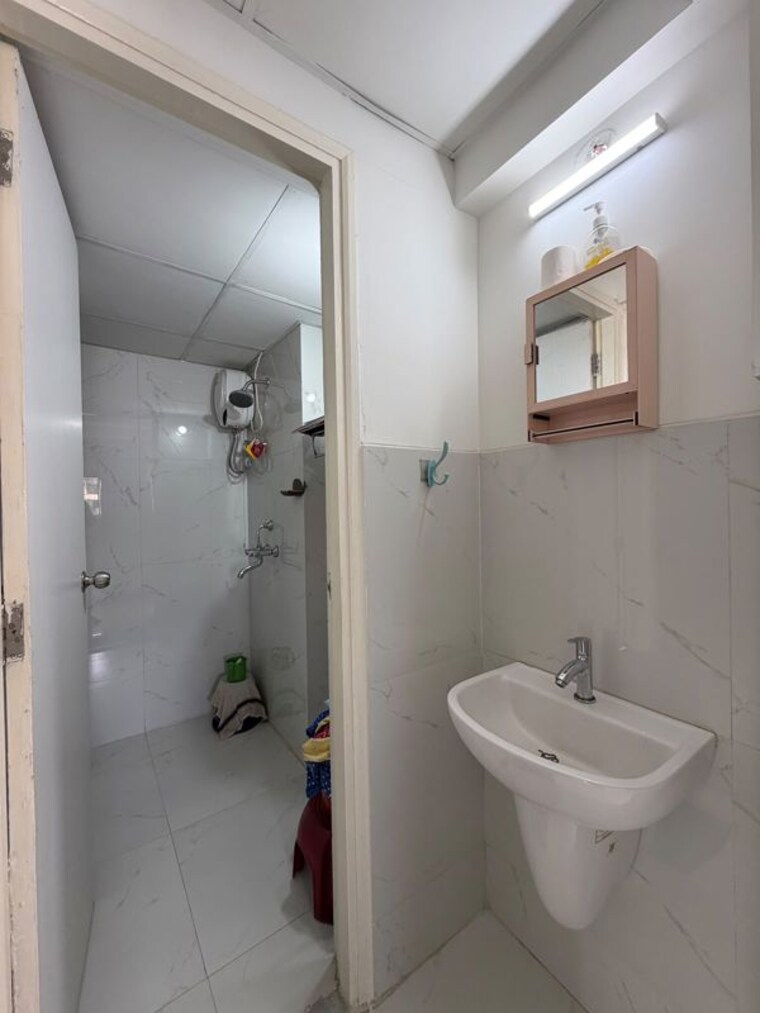 Bathroom, runwal-gardens 1 Bedroom 353 Sq.Ft. Apartment In Dombivli East Thane 10629822