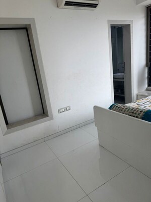 Balcony in 2.5 BHK Apartment at Oberoi Realty Woods, Goregaon East – for Rent