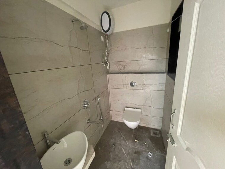 Bathroom, kings-my-homes 1 RK 320 Sq.Ft. Apartment In Chunabhatti Mumbai 10629881
