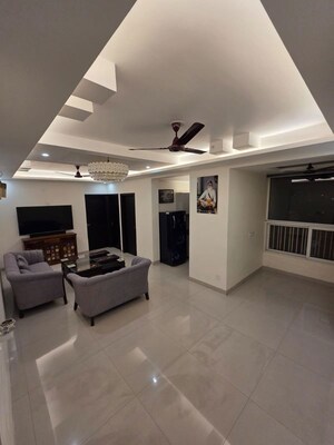 Team Area in 2 BHK Apartment at Dhakoli – for Rent