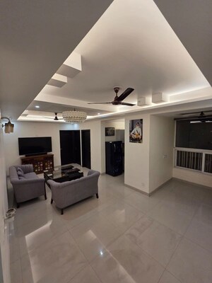Team Area in 2 BHK Apartment at Dhakoli – for Rent