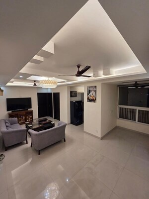 Team Area in 2 BHK Apartment at Dhakoli – for Rent