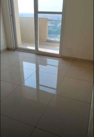 Room in 3 BHK Apartment at Maya Green Lotus Saksham, International Airport Road – for Rent