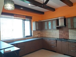 Kitchen in 2.5 BHK Builder Floor at Sector 46 – for Rent