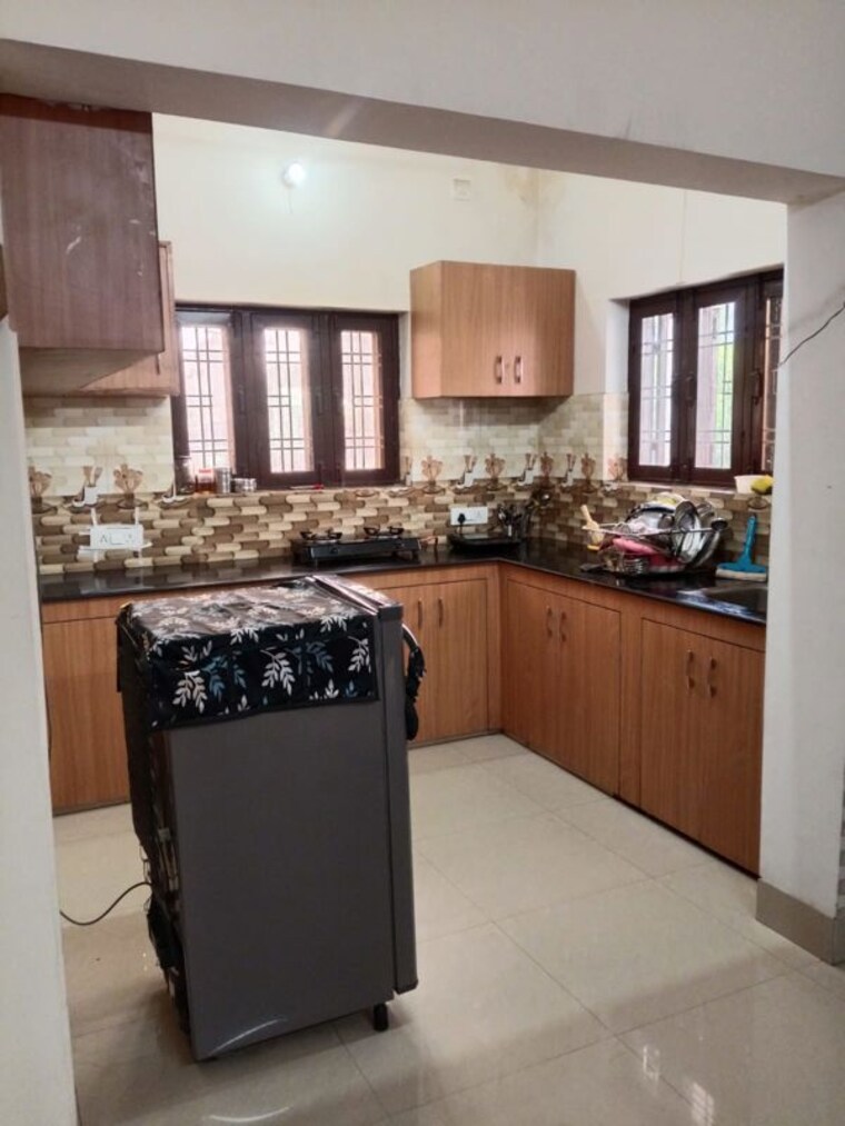 Kitchen, aman vihar 2 Bedroom 1200 Sq.Ft. Builder Floor In Aman Vihar Dehradun 10629912