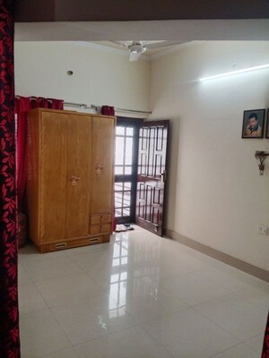 Room in 2 BHK Builder Floor at Aman Vihar – for Rent