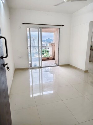 Room in 2 BHK Apartment at Puranik Aldea Annexo, Baner – for Rent