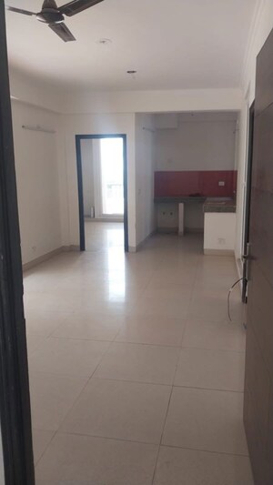 Room in 2 BHK Apartment at Value Meadows Vista, Raj Nagar Extension – for Sale