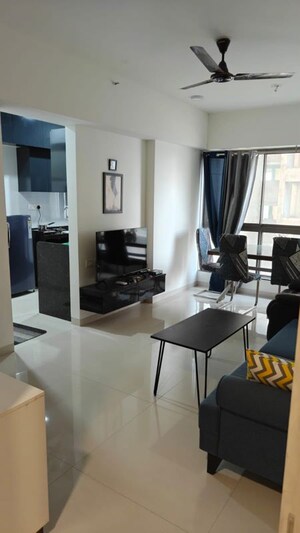 2 BHK Apartment For Sale in Rustomjee Bella Phase 1, Bhandup West