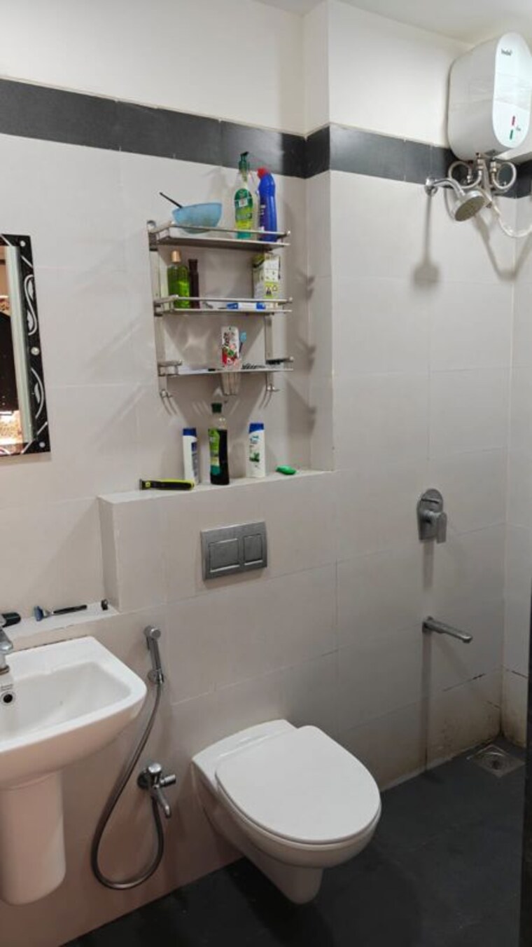 Bathroom, rustomjee-bella-phase-1 2 Bedroom 578 Sq.Ft. Apartment In Bhandup West Mumbai 10629948