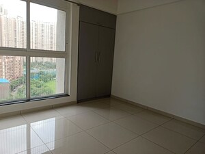 Room in 3 BHK Apartment at Godrej Emerald, Ghodbunder Road – for Rent