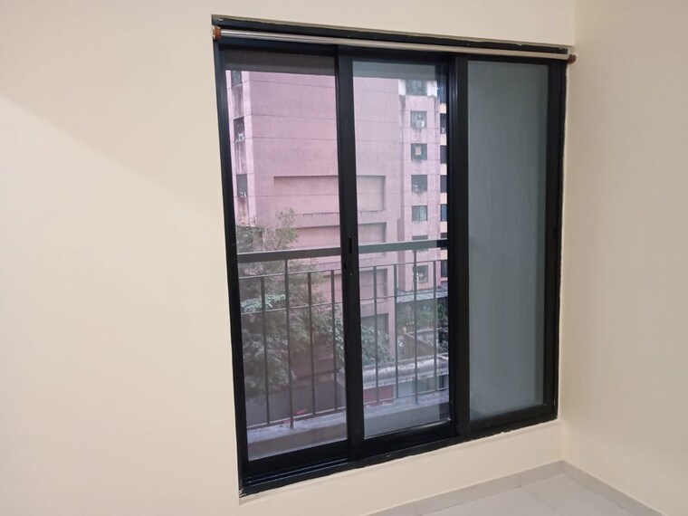 Room, dosti-desire-joy 1 Bedroom 350 Sq.Ft. Apartment In Brahmand Thane 10629983