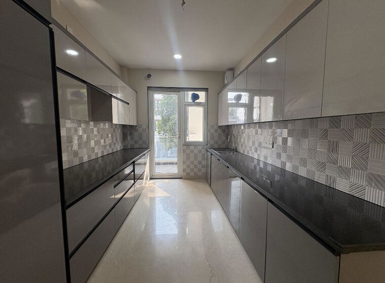 Kitchen, sector 22 3 Bedroom 1550 Sq.Ft. Builder Floor In Sector 22 Gurgaon 10629993